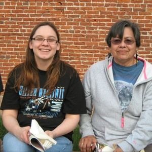 Meet your Posher, Leslie